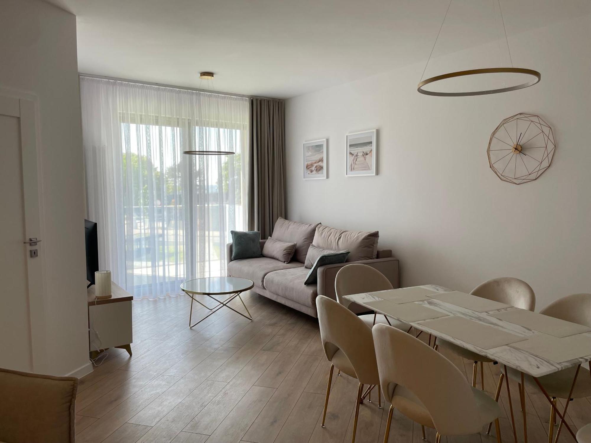Apartamenty Richter By The Sea Miedzyzdroje Exterior photo